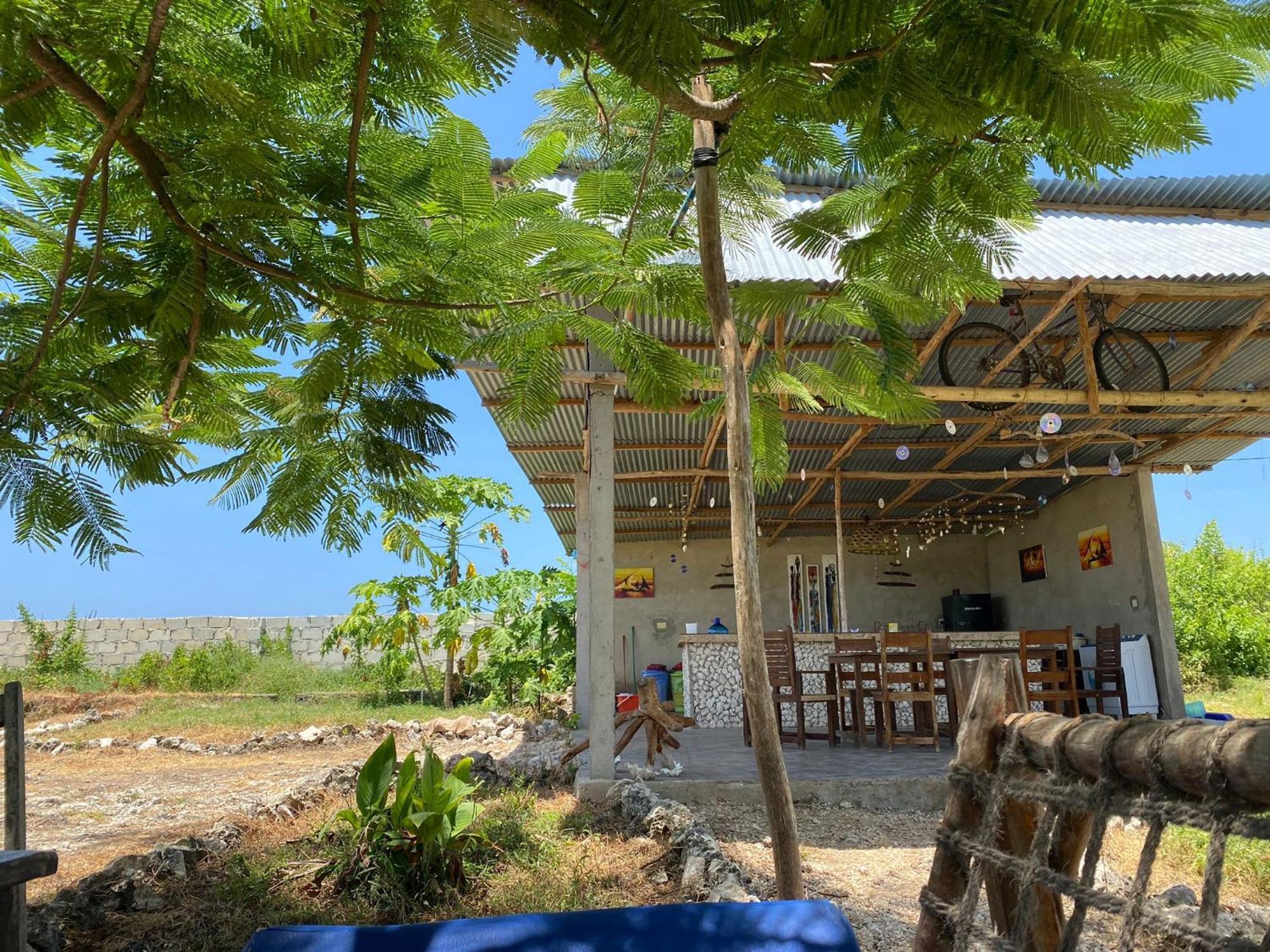 Bed and Breakfast Habibis Bottle House Nungwi Exterior foto